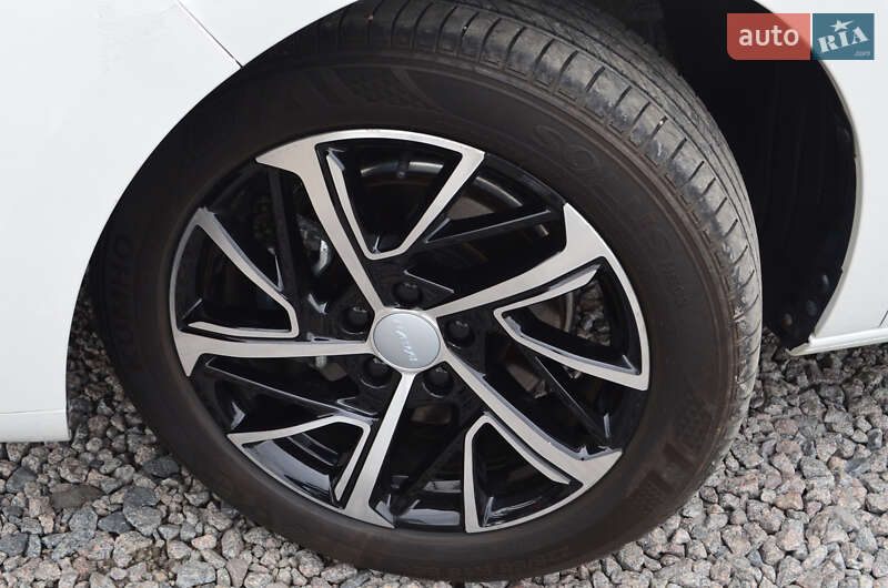 Внедорожник / Кроссовер Haval Jolion 2021 в Киеве