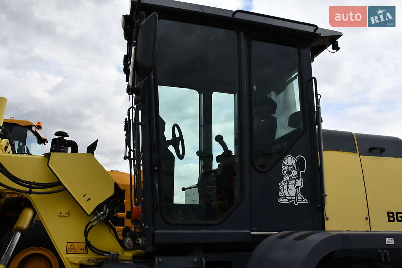Автогрейдер HBM-nobas BG 240T 2018 в Киеве