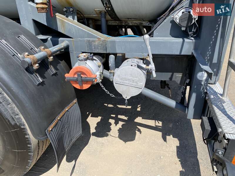 Цистерна Hendricks Goch 2003 в Хусте фото 33 Цистерна Hendricks Goch 2003 в Хусте