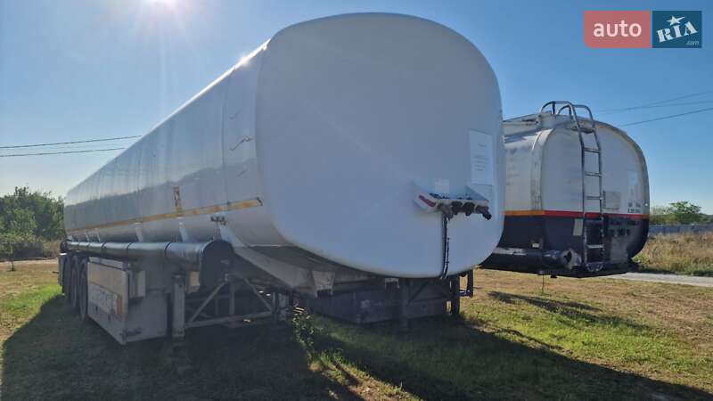 Цистерна полуприцеп Hendricks Goch 1998 в Днепре