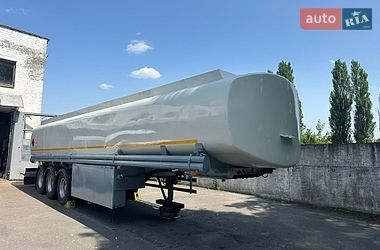 Цистерна напівпричіп Hendricks Goch 1991 в Кременчуці