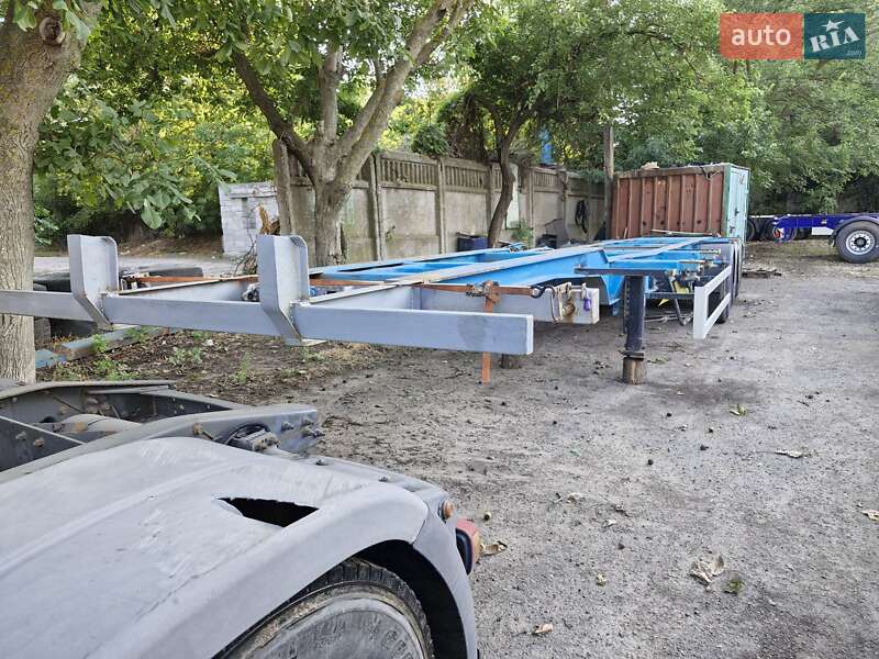 Контейнеровоз HFR SB 2003 в Великодолинском