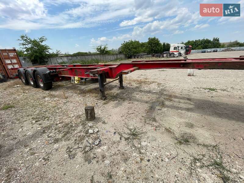 Контейнеровоз полуприцеп HFR SB 2005 в Одессе