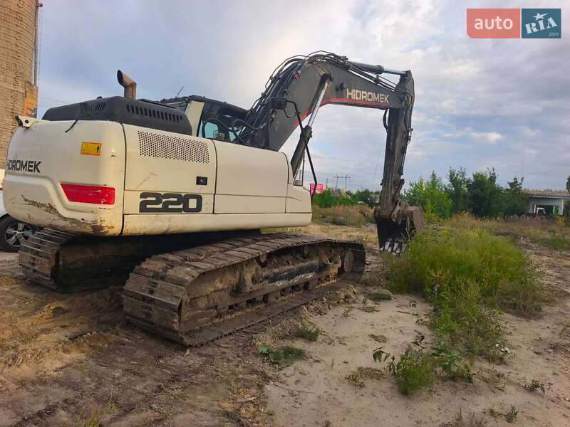 Гусеничный экскаватор Hidromek 220 LC LR 2016 в Киеве