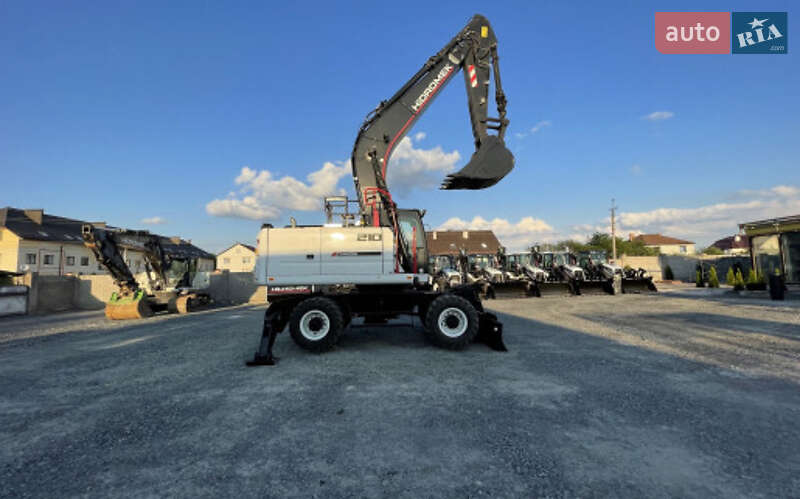 Колісний екскаватор Hidromek HMK 2025 в Ірпені