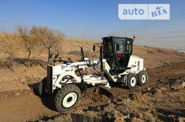 Автогрейдер Hidromek HMK 2026 в Ирпене