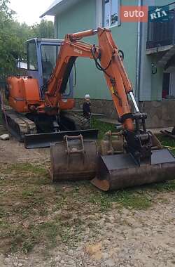 Миниэкскаватор Hitachi EX 2003 в 