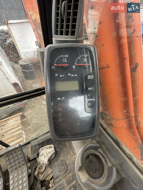 Екскаватор навантажувач Hitachi ZAXIS 2005 в Києві