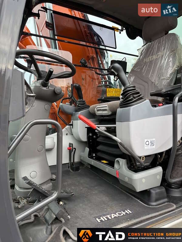 Колесный экскаватор Hitachi ZX 140 2021 в Киеве