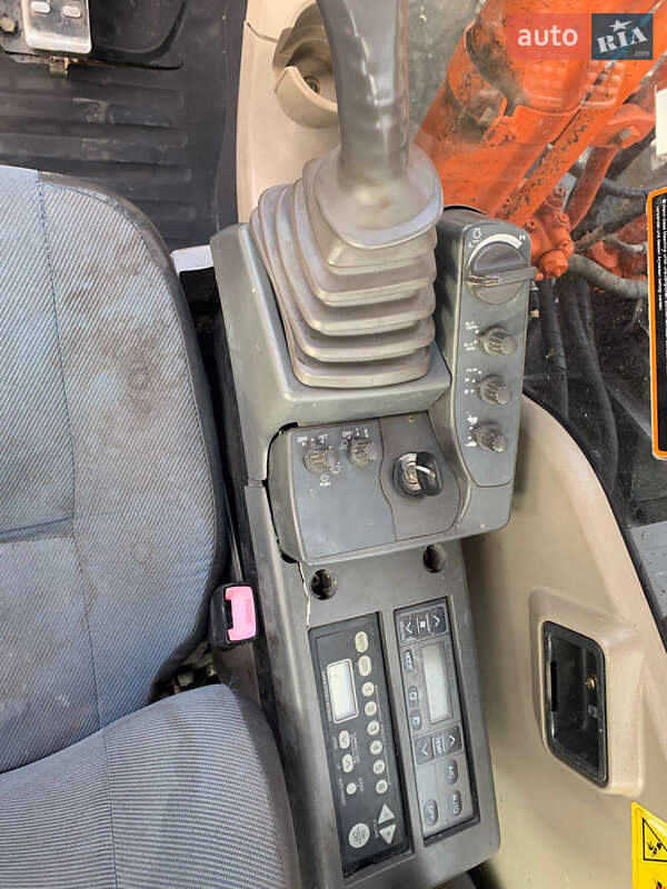 Гусеничний екскаватор Hitachi ZX 200LC-3 2009 в Дубні