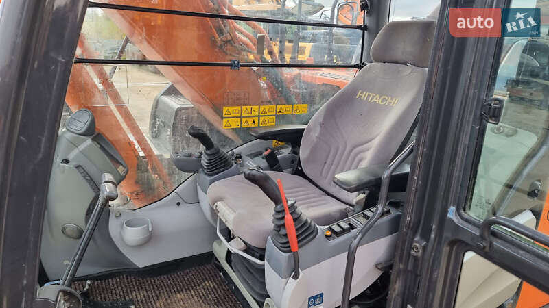 Гусеничный экскаватор Hitachi ZX 210LC-5B 2018 в Одессе фото 8 Гусеничный экскаватор Hitachi ZX 210LC-5B 2018 в Одессе