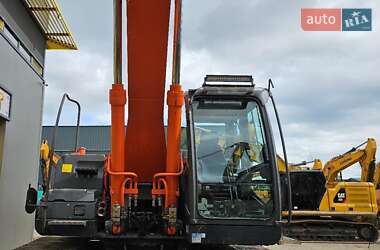Гусеничный экскаватор Hitachi ZX 280LCN-3 2010 в 