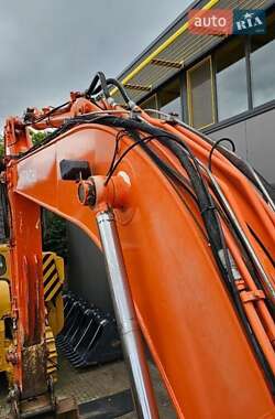 Гусеничный экскаватор Hitachi ZX 280LCN-3 2010 в 