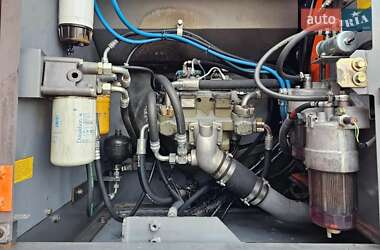 Гусеничный экскаватор Hitachi ZX 280LCN-3 2010 в 