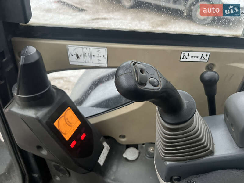 Міні-екскаватор Hitachi ZX 48 U-3 2011 в Дрогобичі