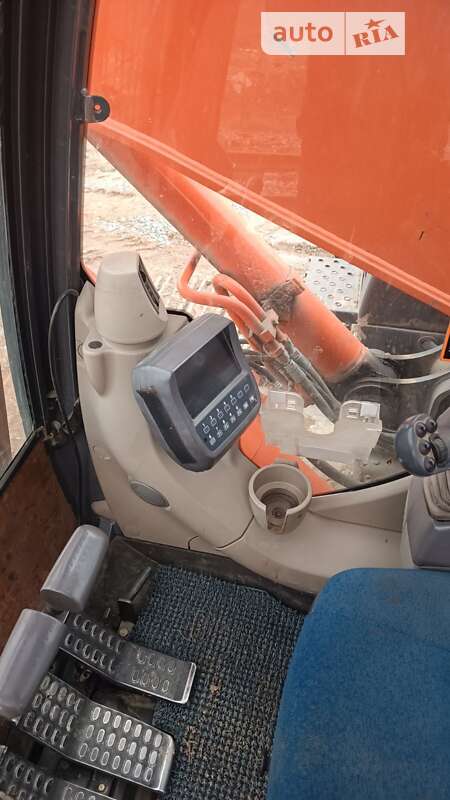 Экскаватор погрузчик Hitachi ZX 2009 в Одессе