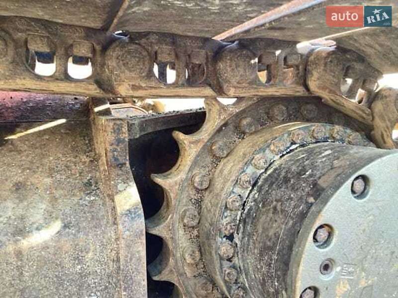 Гусеничный экскаватор Hitachi ZX 2018 в Киеве