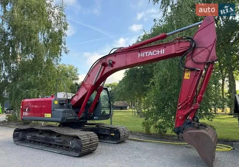 Гусеничный экскаватор Hitachi ZX 2011 в Киеве