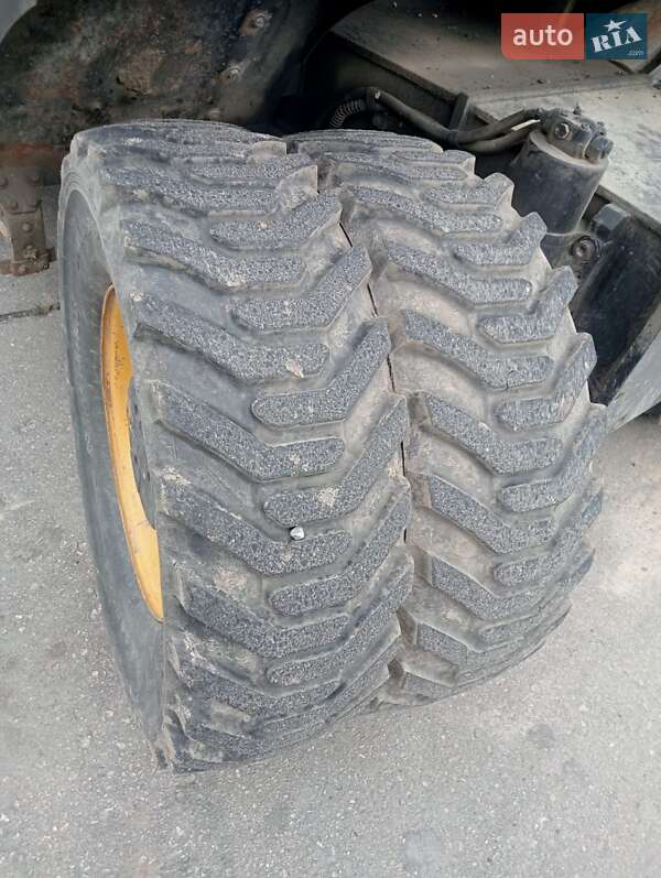 Экскаватор погрузчик Hitachi ZX 2012 в Ровно фото 7 Экскаватор погрузчик Hitachi ZX 2012 в Ровно