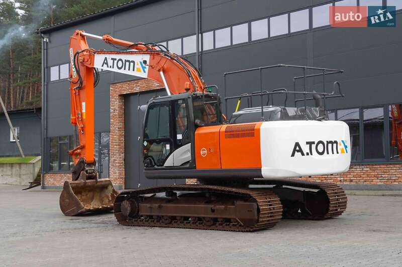 Гусеничный экскаватор Hitachi ZX 2021 в Житомире