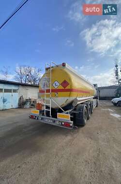 Цистерна полуприцеп HMK BILCON TS-240 2006 в 