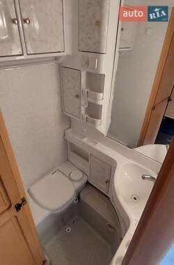Прицеп дача Hobby Prestige 2001 в 