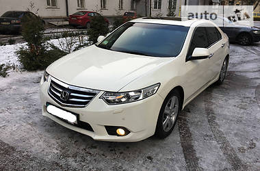 Седан Honda Accord 2011 в Львове