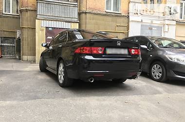 Седан Honda Accord 2006 в Киеве