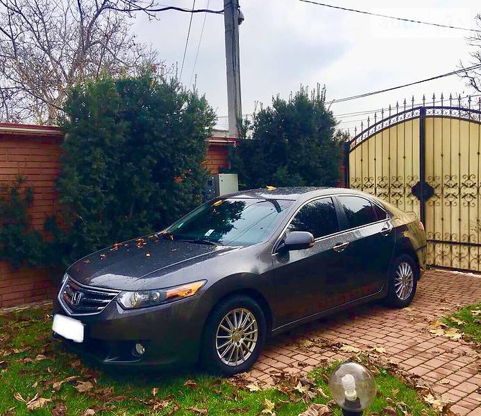 Honda Accord 2009 года