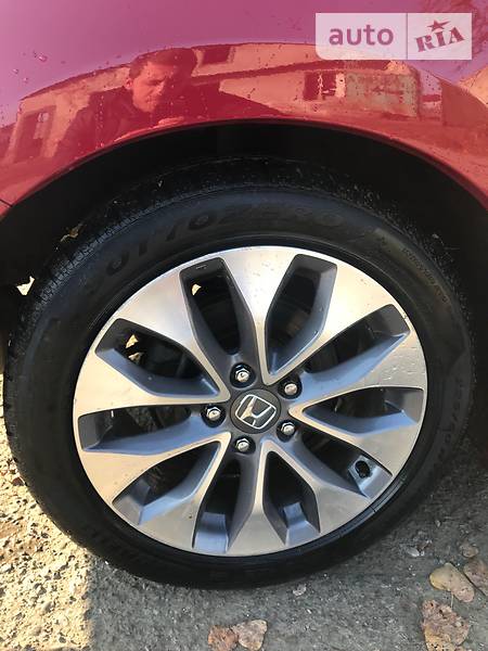 Седан Honda Accord 2012 в Івано-Франківську