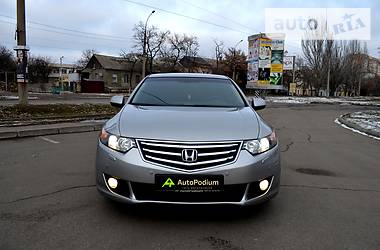 Седан Honda Accord 2010 в Николаеве