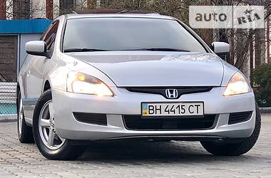 Купе Honda Accord 2004 в 