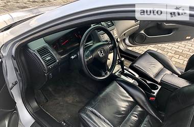 Купе Honda Accord 2004 в 