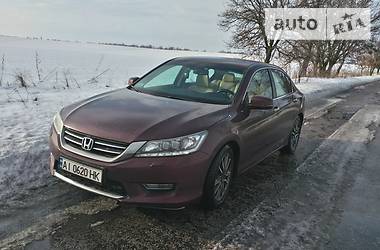 Седан Honda Accord 2013 в Киеве