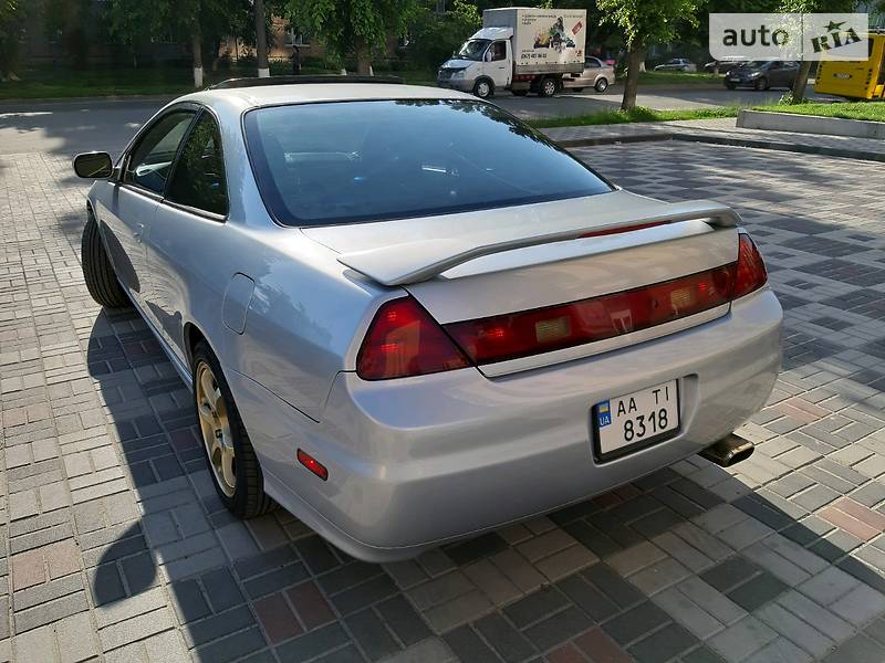 Купе Honda Accord 2002 в Киеве фото 16 Купе Honda Accord 2002 в Киеве