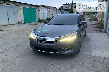 Седан Honda Accord 2016 в Сумах