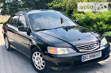 Седан Honda Accord 2001 в 
