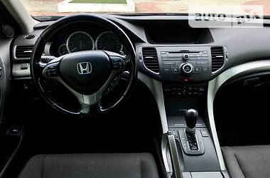 Седан Honda Accord 2010 в Никополе