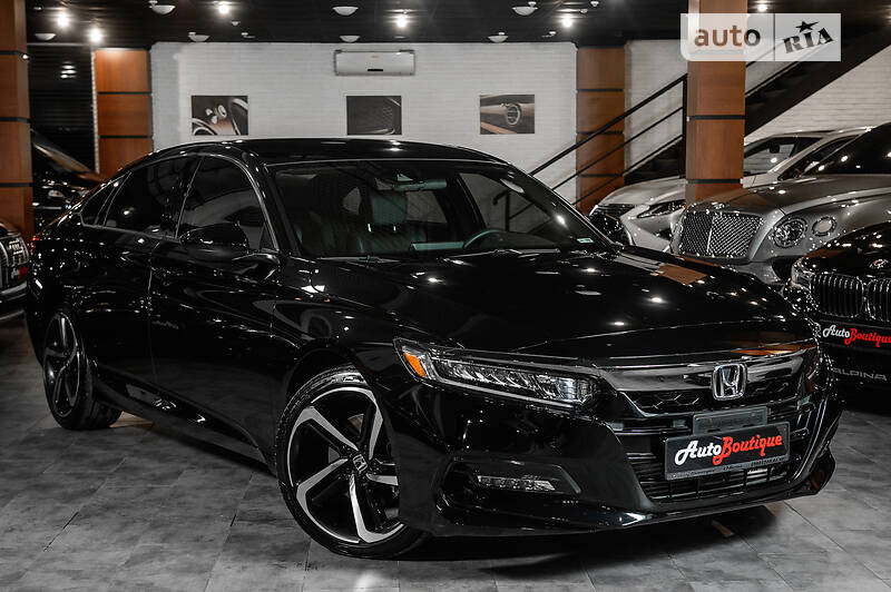 Седан Honda Accord 2018 в Одесі
