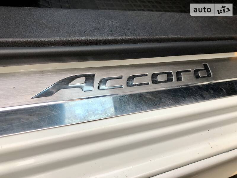 Седан Honda Accord 2009 в Києві