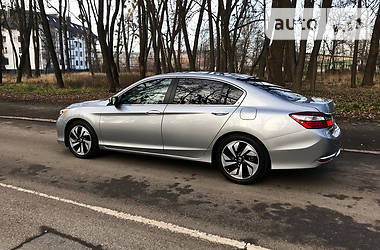 Седан Honda Accord 2017 в Чернівцях