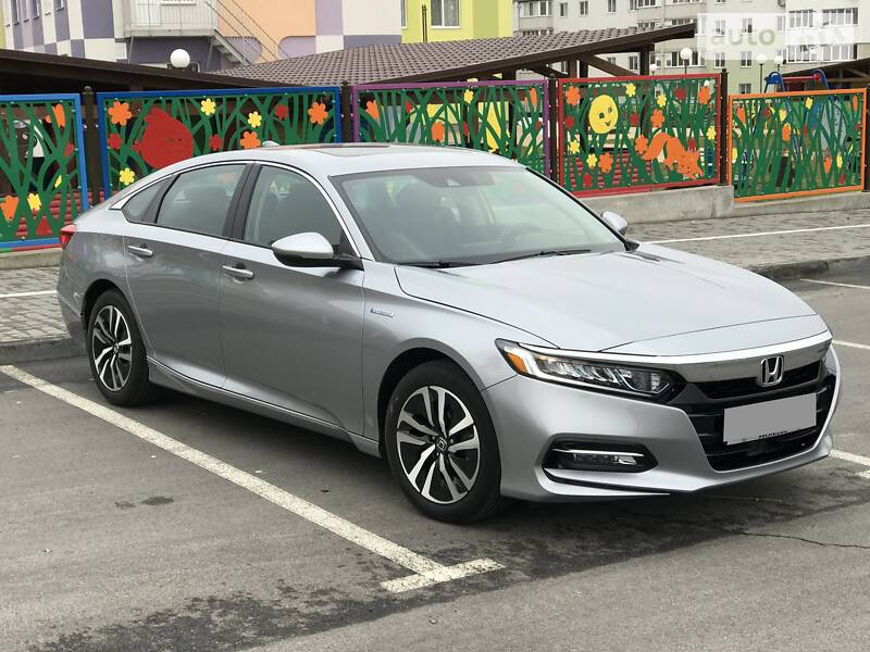 Седан Honda Accord 2018 в Виннице