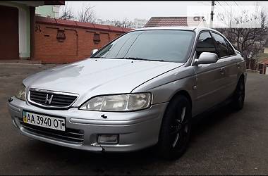 Седан Honda Accord 1999 в Киеве