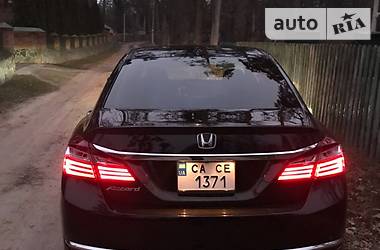 Седан Honda Accord 2015 в Черкассах