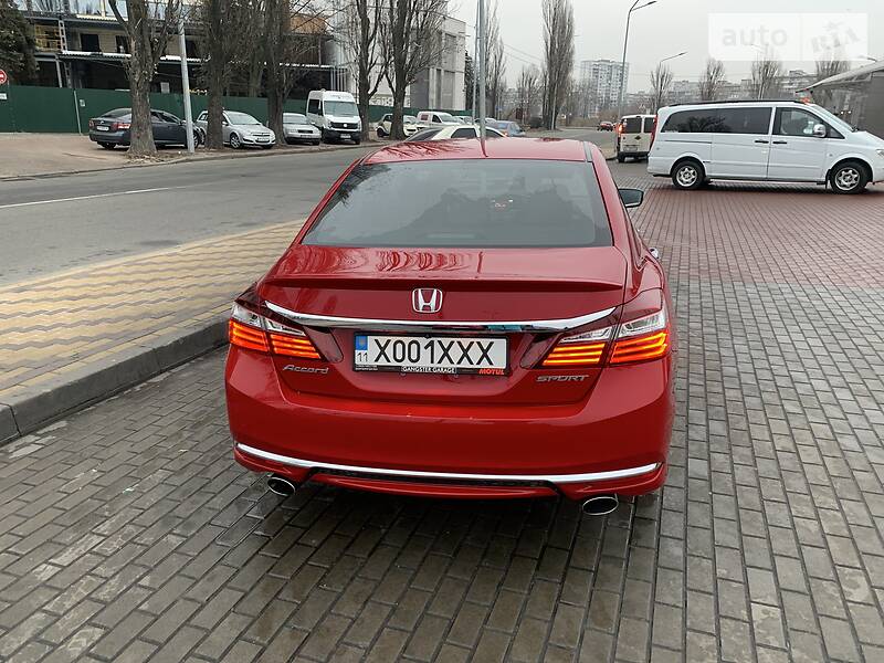 Седан Honda Accord 2016 в Києві