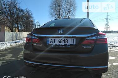 Седан Honda Accord 2016 в 