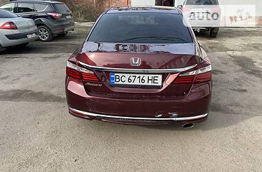 Седан Honda Accord 2015 в Львове