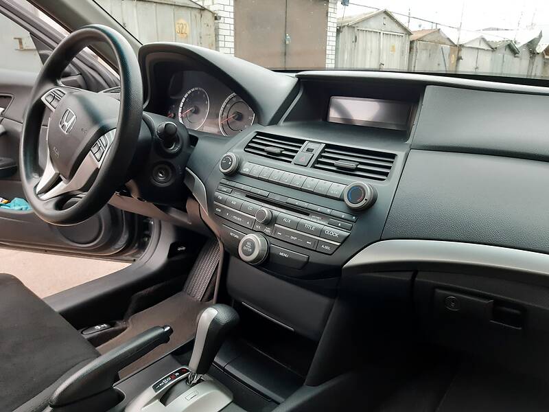 Купе Honda Accord 2011 в Черкасах фото 36 Купе Honda Accord 2011 в Черкасах