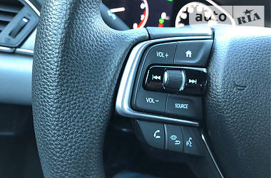 Седан Honda Accord 2018 в 