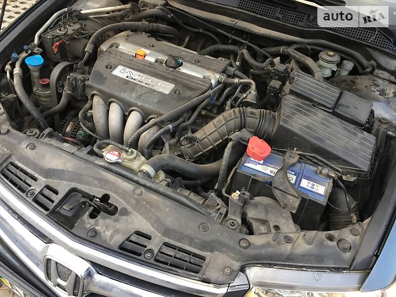 Седан Honda Accord 2006 в Киеве